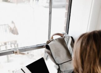 The Top 7 Side Jobs In The UK That You Can Do From Home To Get Extra Cash Side Jobs